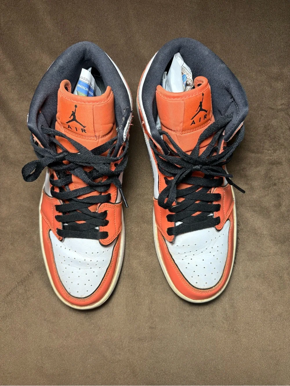 Nike Air Jordan 1 Mid SE “Turf Orange” - Size: Mens US 9 🍊👟